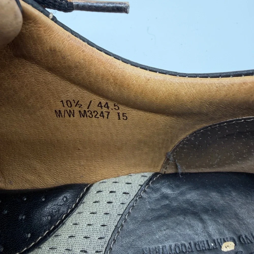 Born Black Brown Leather Comfort Oxford 10.5 Casual Normcore Y2K Minimalist